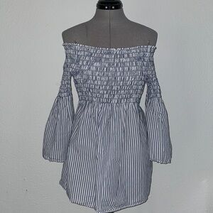 Off shoulder tunic top